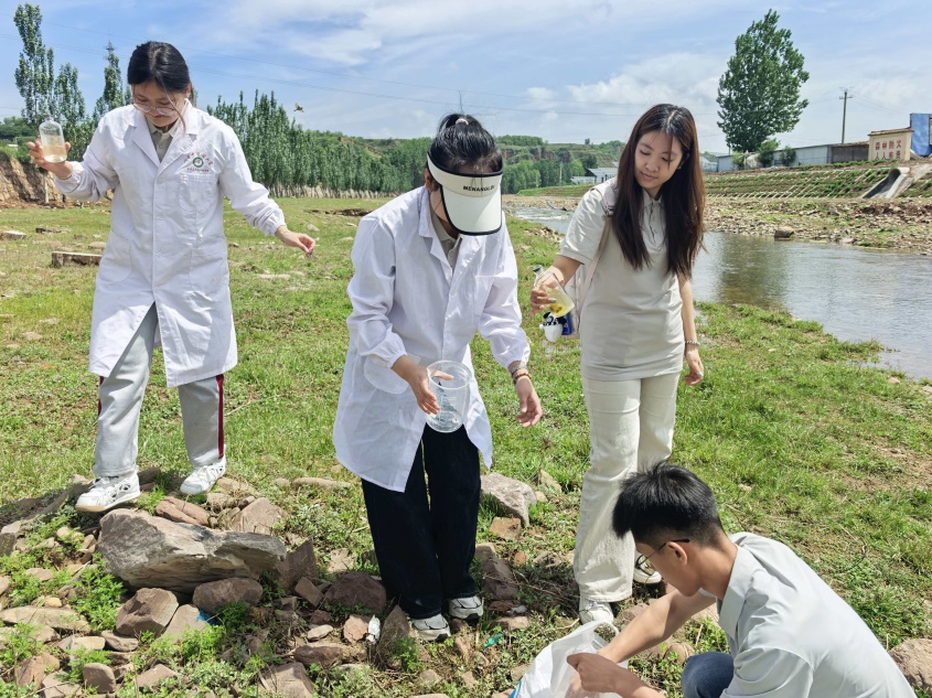 说明: https://img.xiumi.us/xmi/ua/4m5Ge/i/812c809c1ace35087ceb82dab6897505-sz_1446524.jpg