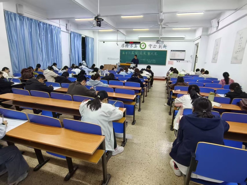 说明: https://img.xiumi.us/xmi/ua/4m5Ge/i/a4e0ff296a15ae5896693ae1111794c1-sz_310517.jpg